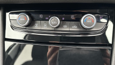 Vauxhall Grandland 1.2 Turbo Ultimate 5dr Auto Petrol Hatchback